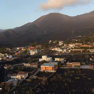 Finca Huellas - Moderno Apartamento Con Vistas Al Mar Y Al Volcán Los Llanos De Aridane