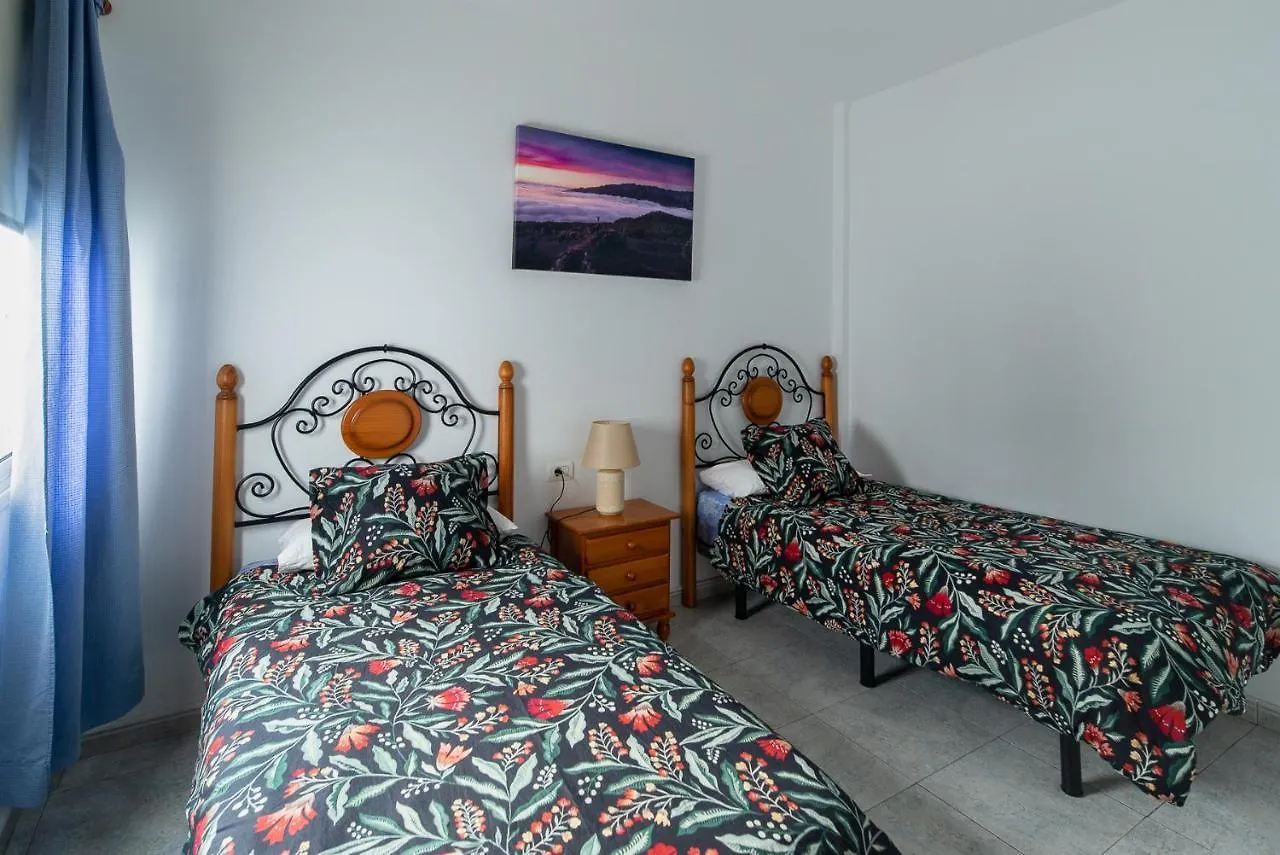 Apartamentos Leomar II Los Llanos De Aridane 0*,  España